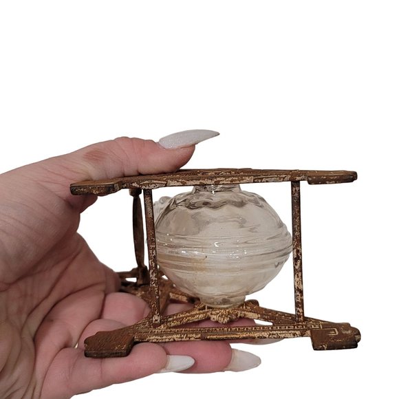 Antique 19th century tilting cast iron and glass Edwardian snail ink well aged - Picture 4 of 7